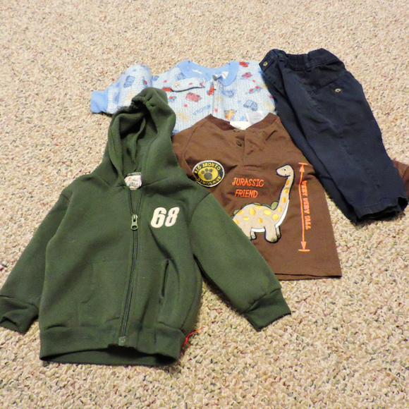 Little boy clothes 3 item bundle ... 12 months (hoodie NOT included) - Picture 6 of 6